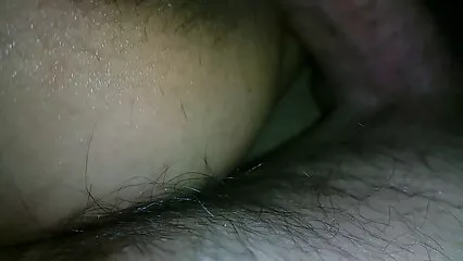 Ragazza cerco video hard bagnata e arrapata succhiata davanti a una webcam.