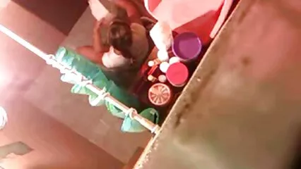 Bionda carina succhia video hard italiani il pene del ragazzo.