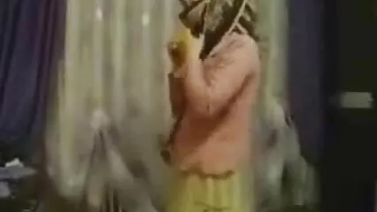 Scopata selvaggia con un ragazzo nero sul tappeto di casa video amatoriali hard gratis sua.