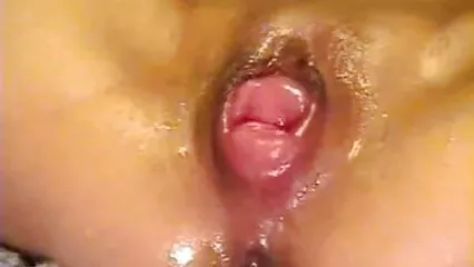 Bionda paffuta si è avventata su un grosso film porno gratis con rocco cazzo.