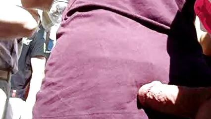 Il regista eccitato scopa una youtube film pornografici ragazza soddisfatta.