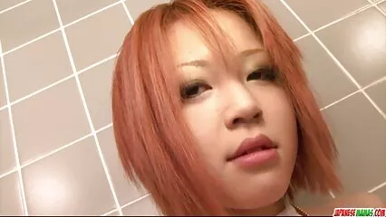 Una signora seria ha film porno gratis completi succhiato un membro di un uomo.