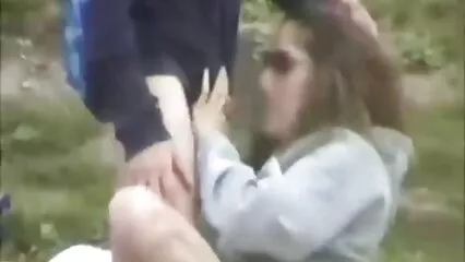 Ha inserito un cazzo enorme nella sua figa lesbiche film porno gratis rosa.