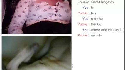 La cagna apre la bocca solo film porno gratis e ingoia la fine.