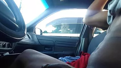 Una ragazza fa sesso con l'amico del suo ragazzo e lo video donne hard fa guardare.