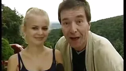 Oggi una film porno gratis con animali bellissima ragazza prende in bocca il suo fidanzato.