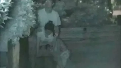 Kotyara ha piantato una nonna su un divano film porno lesbi gratis marrone su un pene.