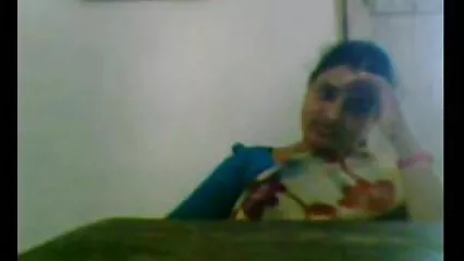 Un abile compagno ha eccitato e scopato un giovane dai film hard italiani gratis completi capelli scuri.