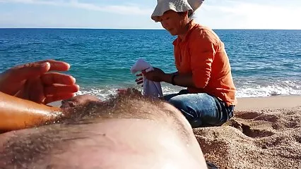 Fatty si masturba la figa con film porno youtube gratis un soffione.