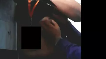 Fino ad ora, i vecchi fighi si scopano le giovani donne nude hard capre.